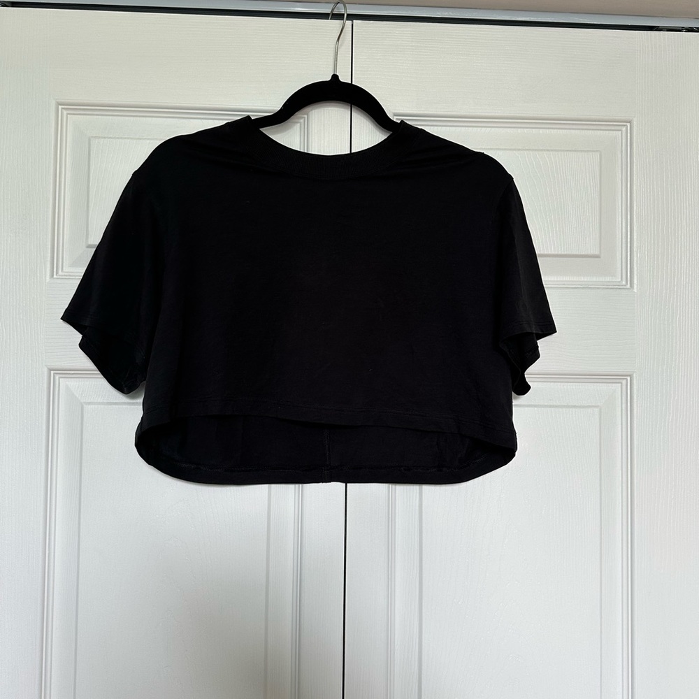 NEW Lululemon All yours cropped tee